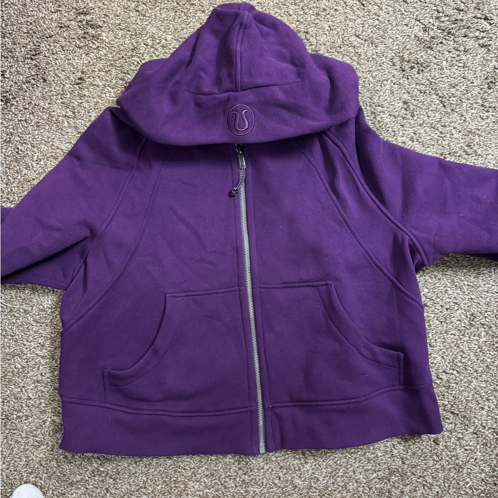 Lululemon dramatic magenta scuba